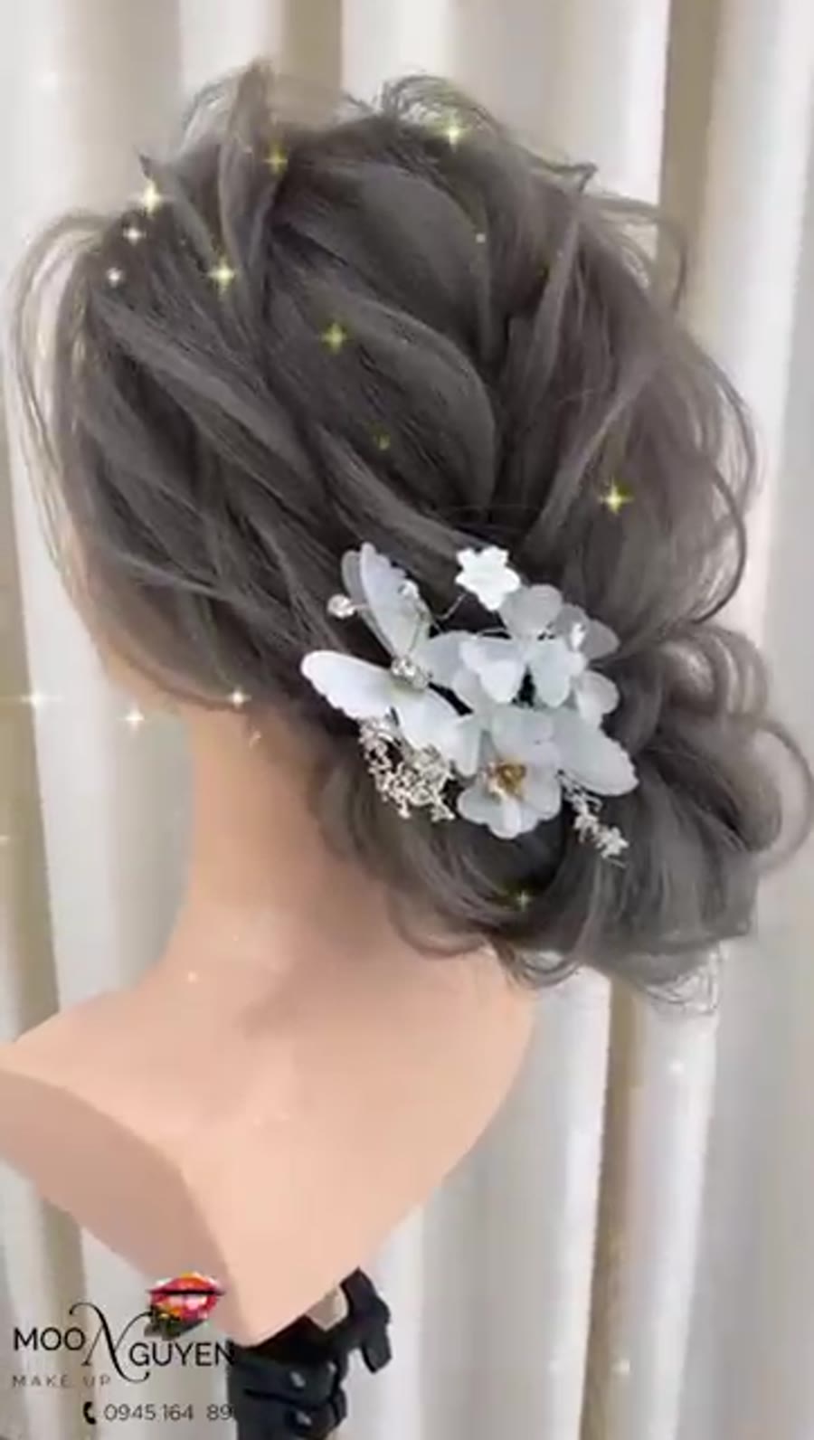 Tóc búi thấp thanh lịch
